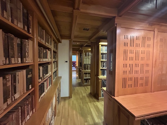 インキュナプラが収められている書庫。